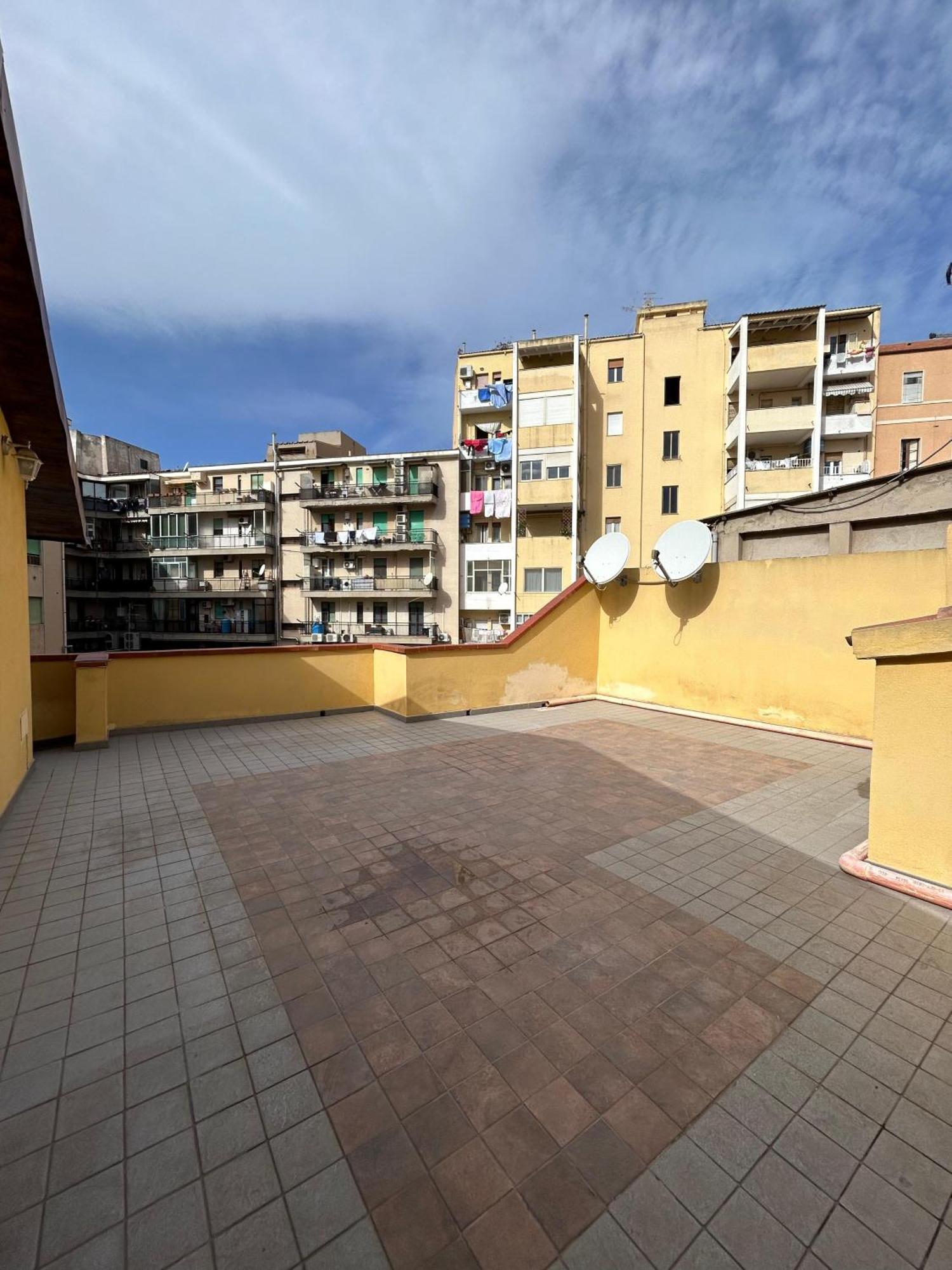 Con Terrazzo Privato E Netflix * Cagliari